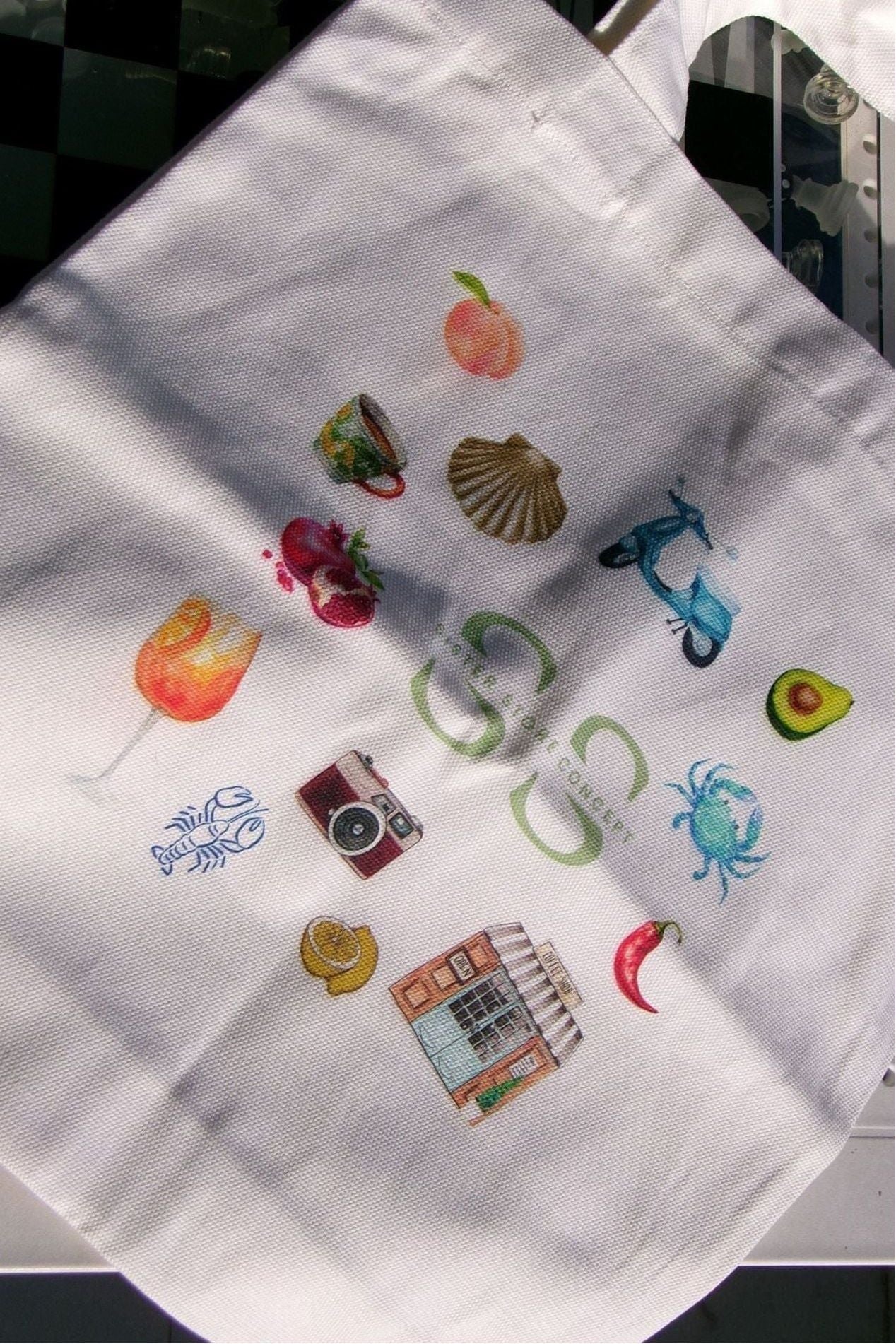 SisterStore European Summer Tote