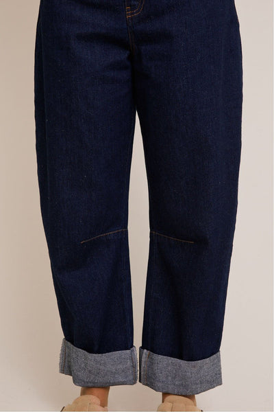 Downtown Barrel Jeans